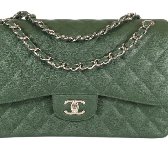 CHANEL Handbags - Chanel Classic Jumbo